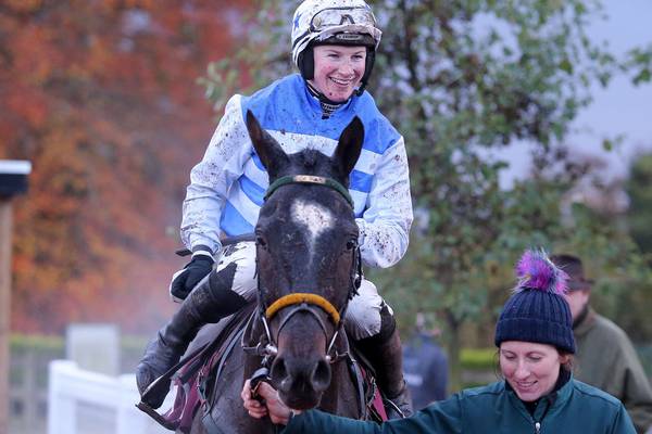 Nina Carberry follows Katie Walsh into retirement after win