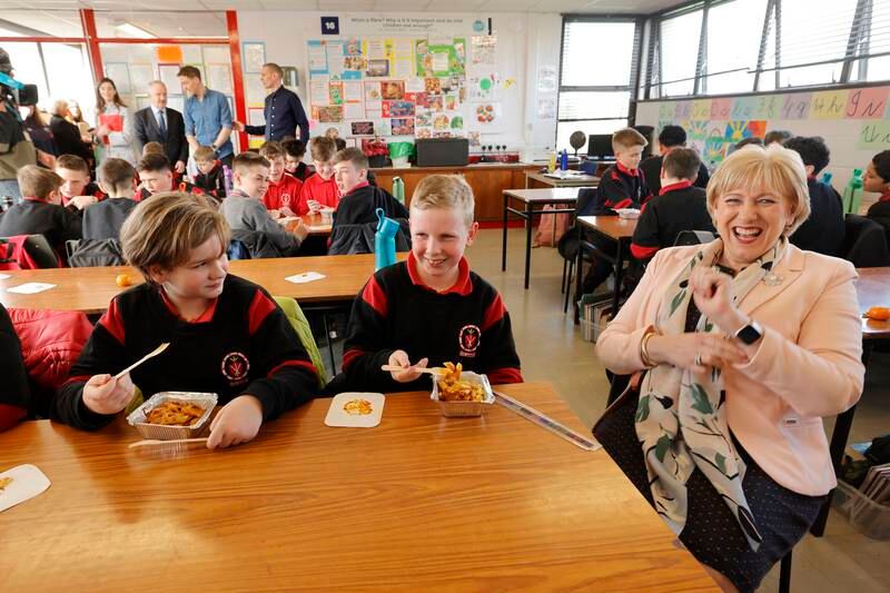 Free school meals for all primary school children by 2028, promises Government