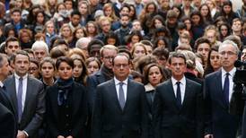 French president seeks constitutional changes for IS fight