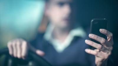 Rewarding mobile phone owners helps drive good behaviour