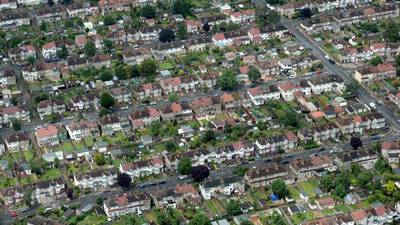 Britain may cap mortgage-income ratio to calm market