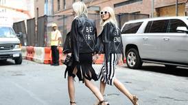 Twinning: good friends with identical styles