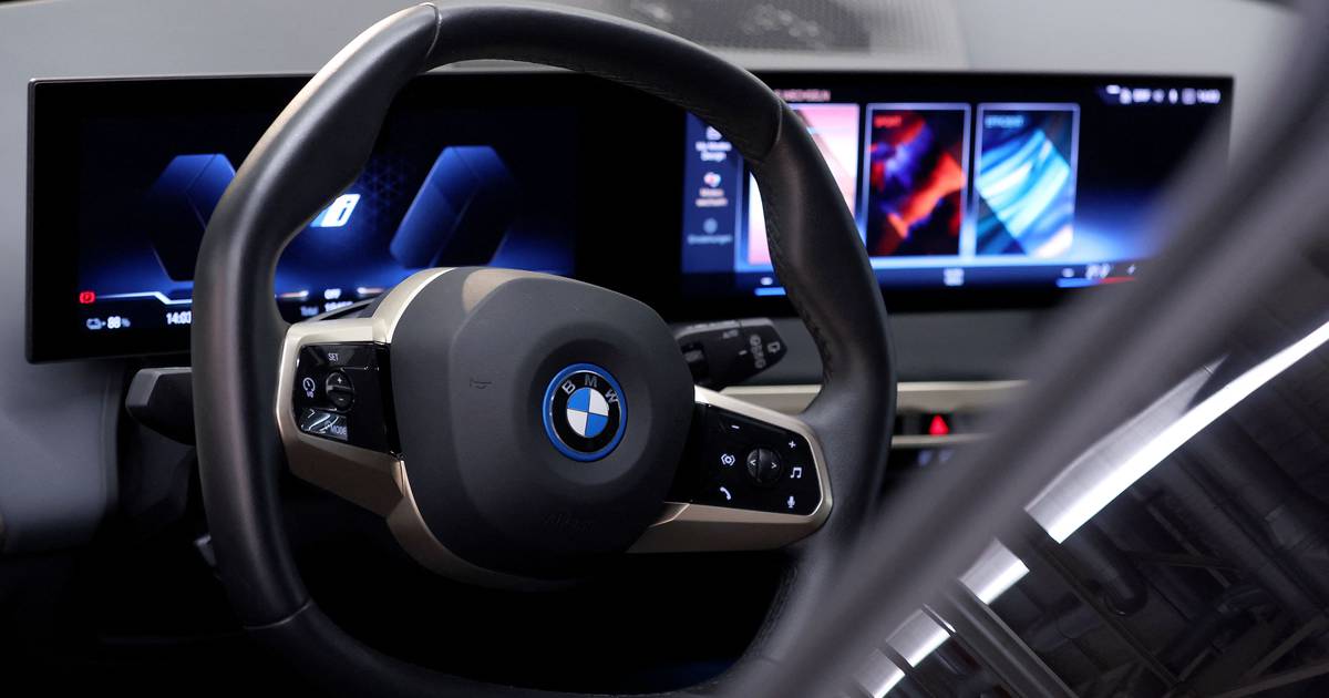 Оплата налога Bord na Móna за электромобиль BMW стоимостью 127 000 евро «неприемлема» — The Irish Times