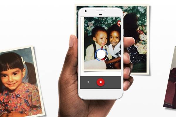 Google’s PhotoScan app digitises your old snaps