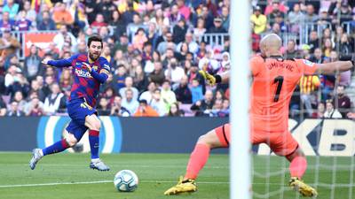 All in the Game: Van Basten settles Messi v Ronaldo debate