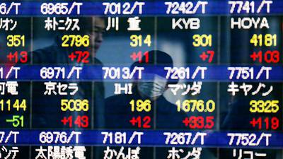 European stocks retreat following soft Asian session