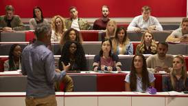 Ethnic minorities in higher education more likely to be on lower pay