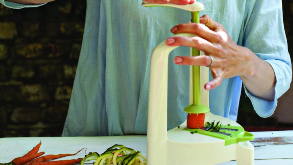 Using a spiraliser to make vegetable ‘noodles’