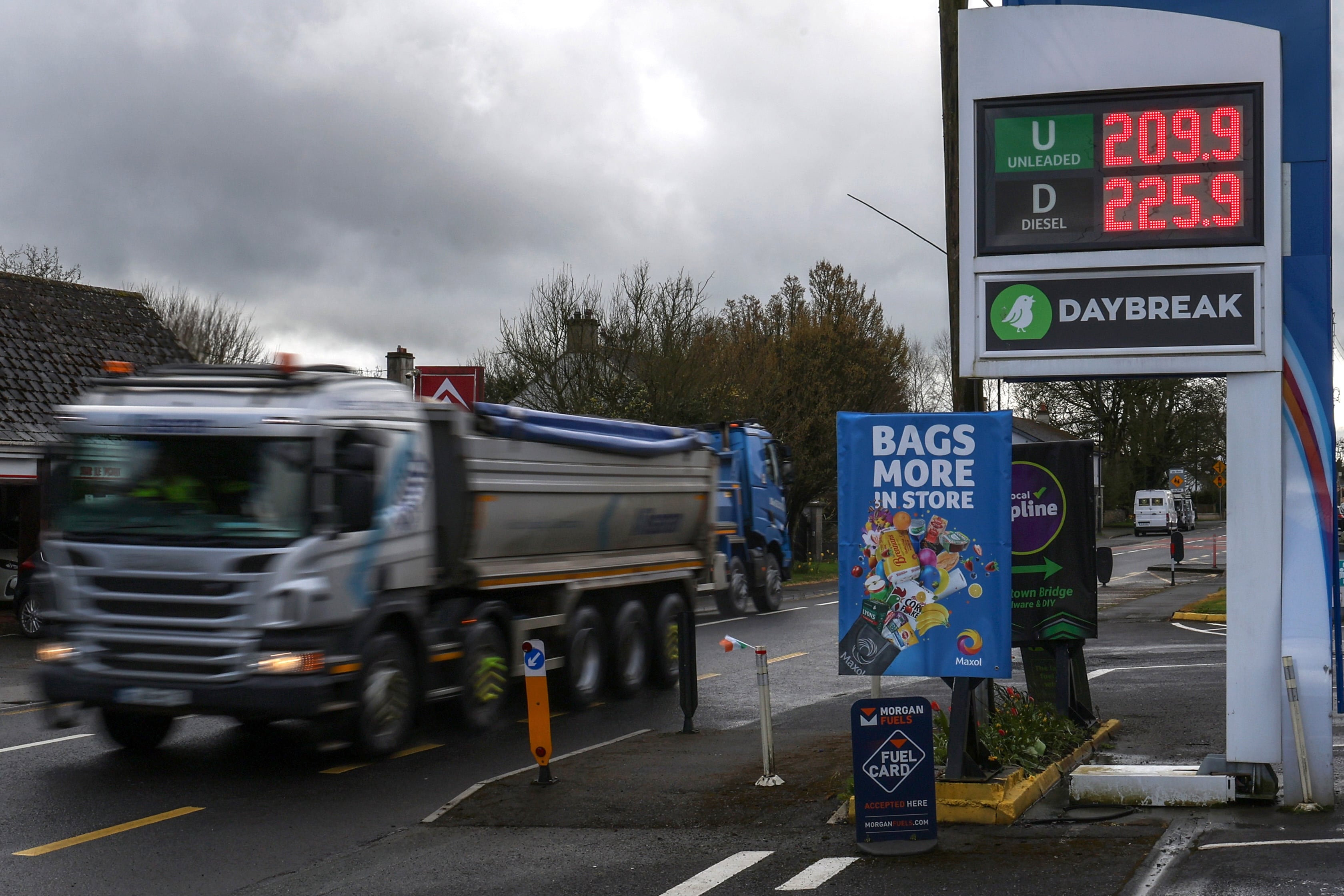 Fuel retailers urged to ensure tax cuts on petrol, diesel are passed on to motorists quickly