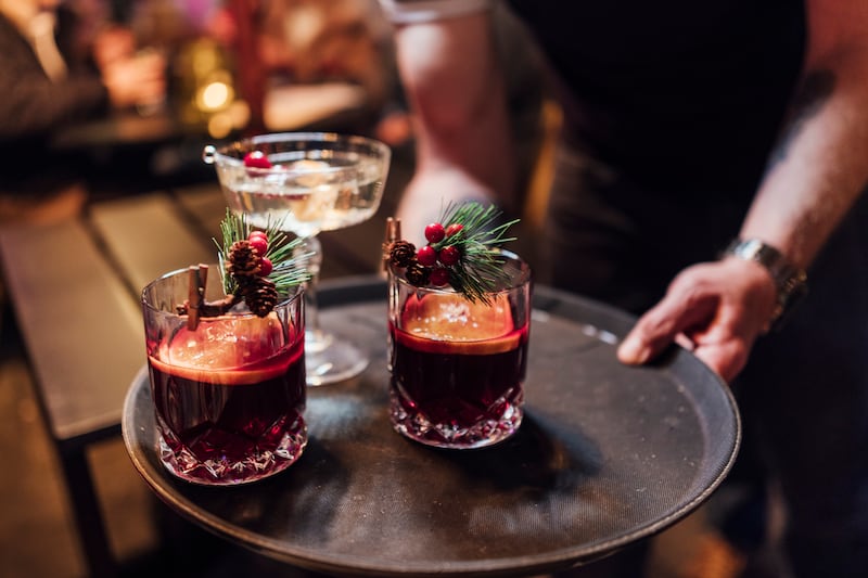 The 12 Irish drinks of Christmas: From black velvet to apple cinnamon fizz