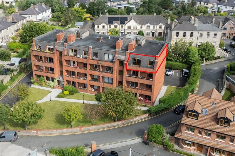 7 Orwell Court, Churchtown, Dublin 14