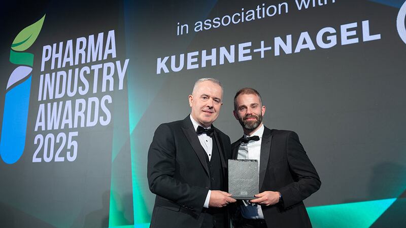 Daniel Keane, strategic partnership manager at Synergy Security Solutions, presents the pharma facility of the year to Jonathan Watson, Almac Pharma Services