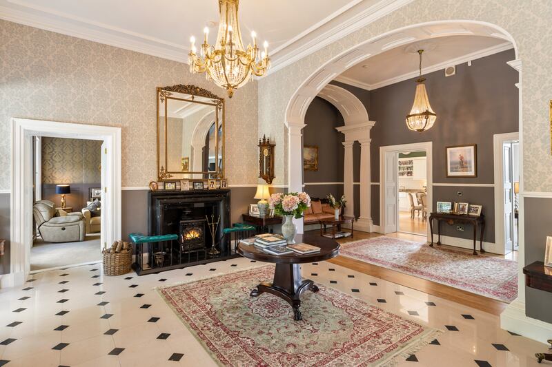 Outer entrance hall