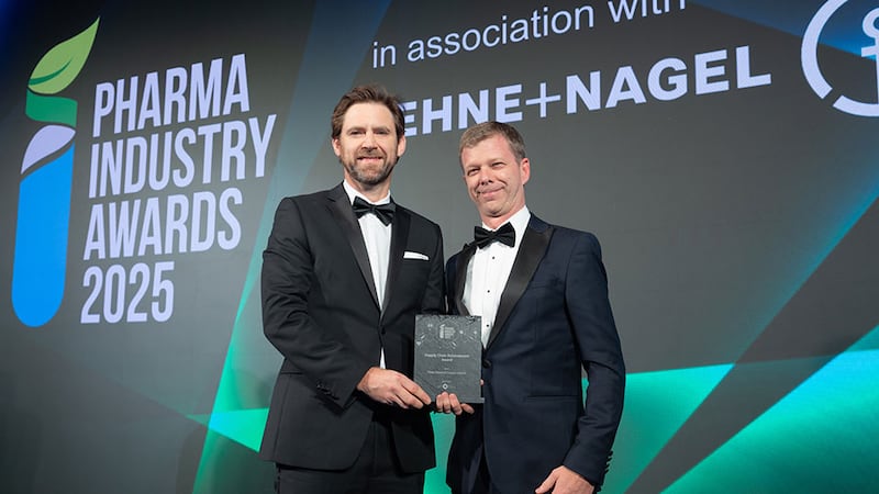 Matthew Gowan, chief commercial officer at Skycell, presents the supply chain achievement award to Brian Dennehy, Pfizer External Supply Ireland