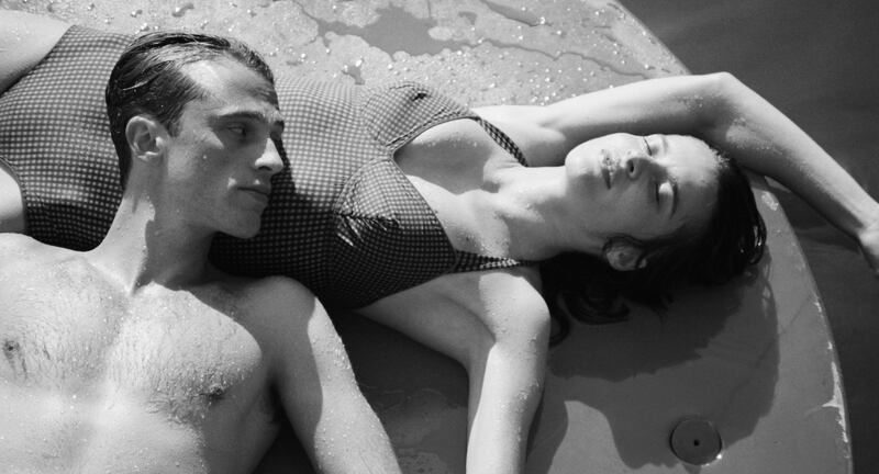 The Stranger: Meursault (Benjamin Voisin) and Marie (Rebecca Marder) in François Ozon's new film. Photograph: Foz/Gaumont/France 2 Cinema