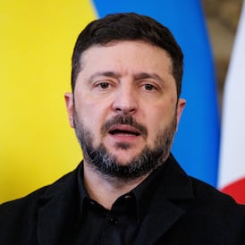 Ukrainian president Zelenskiy abandons Nato ambition ahead of peace talks