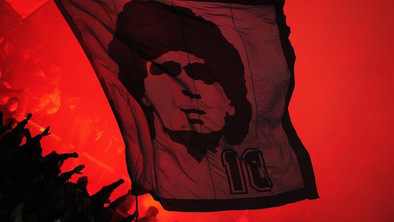 Napoli fans pay tribute to former player Diego Maradona. Photo: Roberto Salomone/Getty Images