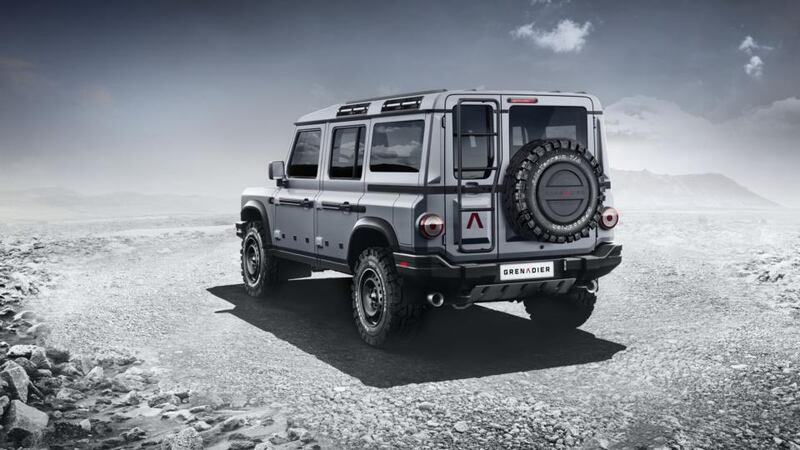 At the rear, there’s a double-door arrangement, with the narrow left-hand door opening first. A ladder, for roof access, can be fitted to that, and when both doors are open the Grenadier can swallow a standard Euro-Pallet.