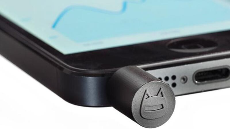 Thermodo in-phone thermometer