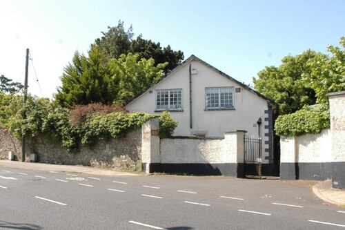 Site for five large houses in Dundrum for a cool million