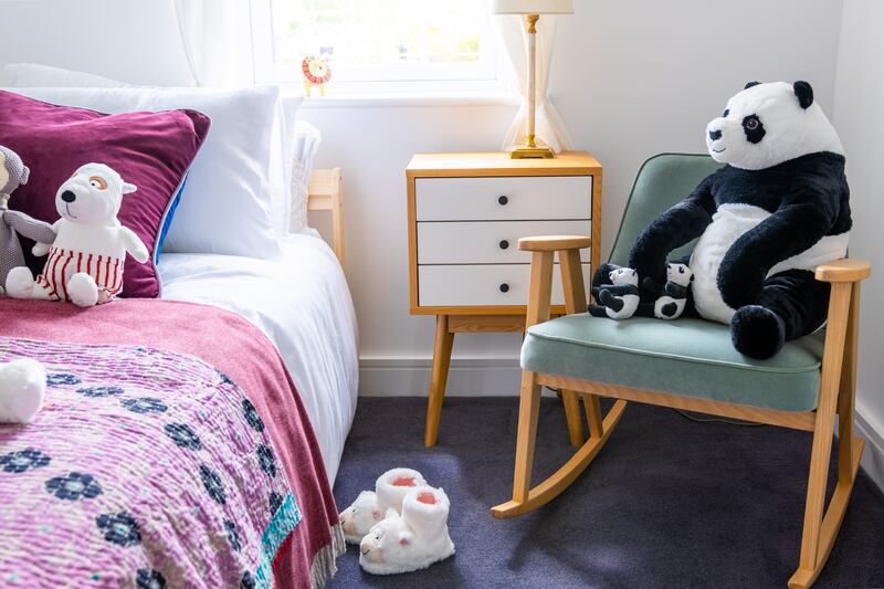 Child's bedroom 