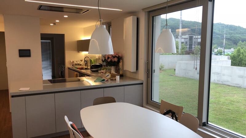Fresh-R wall mounted venitilation unit