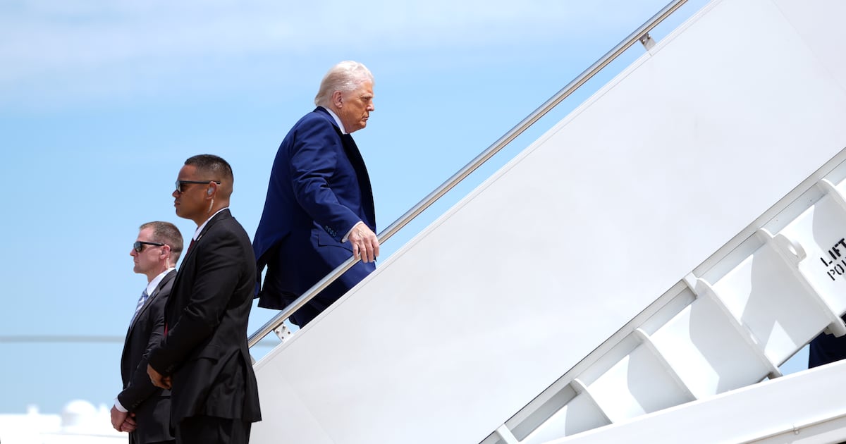 US will accept ‘free plane’ from Qatar for Air Force One, says Trump ahead ...