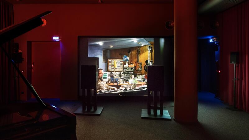 Image from Gerard Byrne’s video installation ‘In Our Time’, at the Kerlin Gallery, Dublin