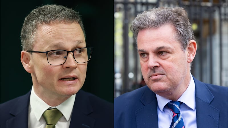 Minister to meet Kevin Bakhurst and RTÉ officials to discuss presenter payments