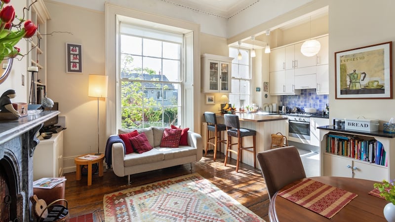 Livingroom/diningroom/kitchen