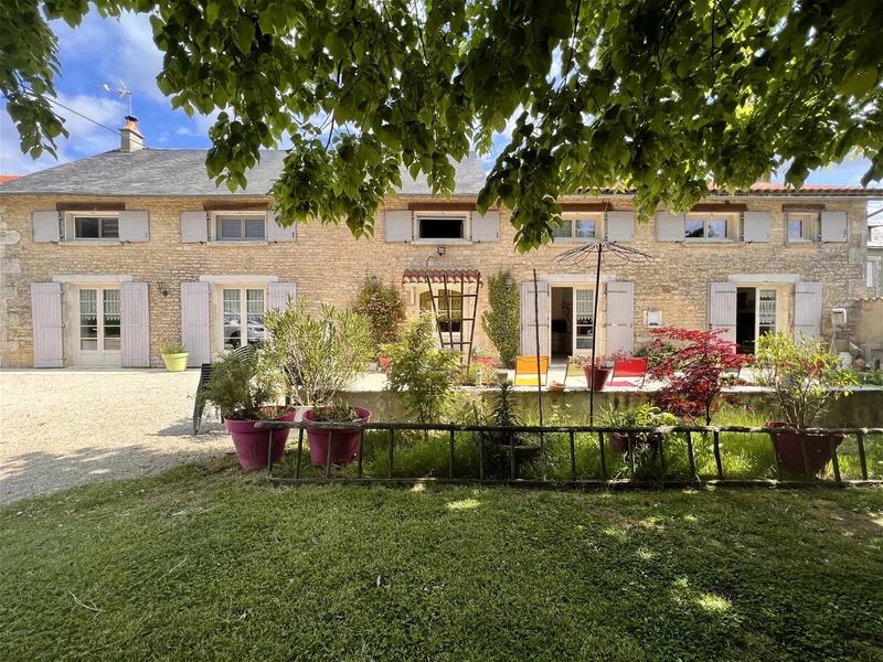 This property at Savigné lies a three-minute drive from the town of Civray in France