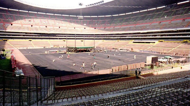 The Estadio Azteca in Mexico City in 1993 ahead of  the super lightweight WBC title between champion Julio César Chávez and challenger Greg Haugen. Photograph: David Hernandez/AFP/Getty Images