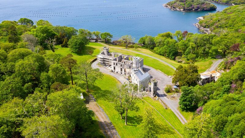 Glengariff castle. Photograph : Niamh Whitty/www.pictureitsold.ie