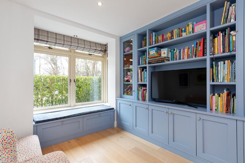 Playroom/office