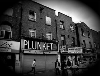 Moore St