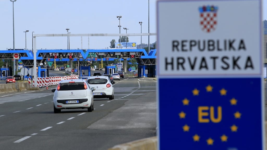 The closed Croatian border crossing  at Bregana. Croatia’s 1,400km land border with non-EU neighbours became the bloc’s new external frontier. Reuters/Antonio Bronic