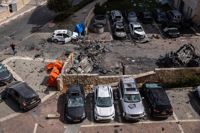 Damaged and destroyed cars in the car park of an apartment complex in Ashkelon, Israel, on October 7th, 2023. Photograph: Tamir Kalifa/New York Times
                      