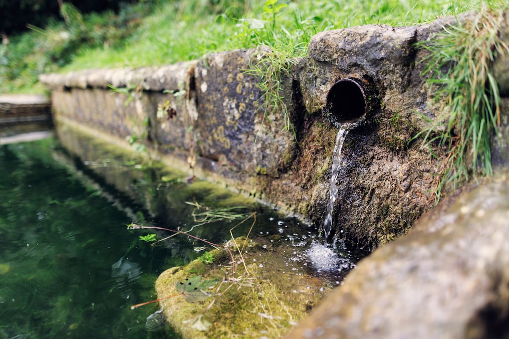 Historic St Edward's well near Stow-on-the-Wold, Cotswolds, Gloucestershire, United Kingdom.
Shot with Canon R5