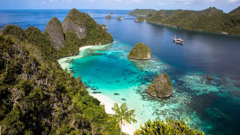 The yacht  makes a compelling case as Southeast Asia’s greatest sailing adventure, around spectacular flint-crested karst islands and sunlit lagoons
