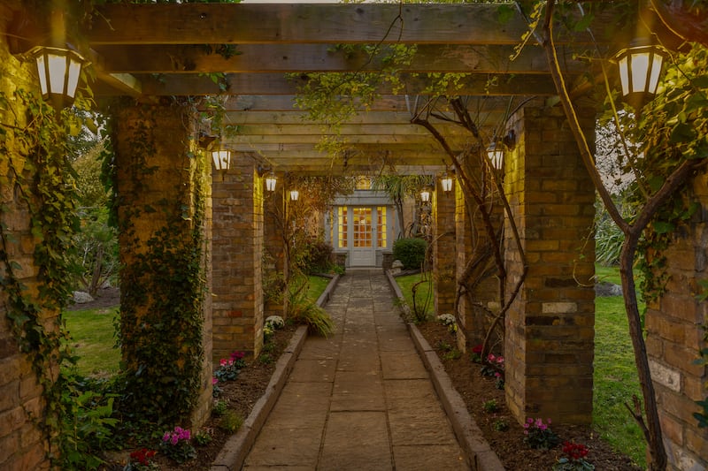 Pathway to door