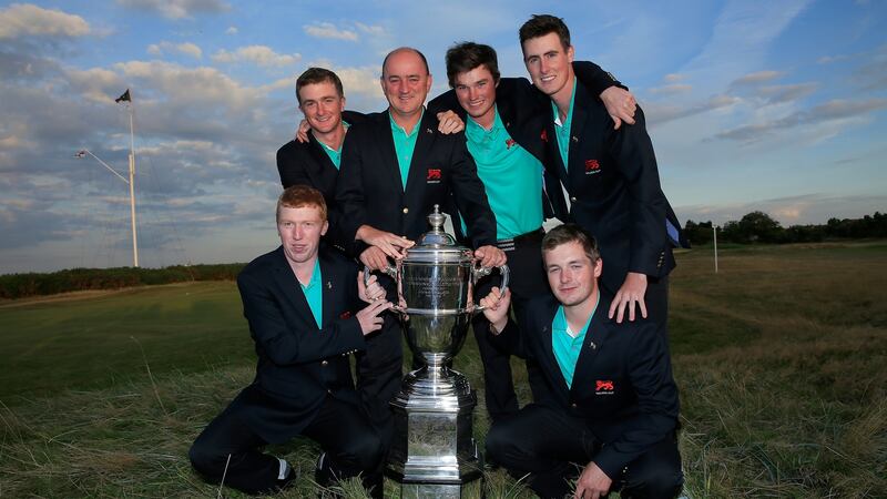 Dunne (back left) with Nigel Edwards, Cormac Sharvin, Gary Hurley, Gavin Moynihan and Jack Hume after winning the Walker Cup in 2015. Photo: David Cannon/R&A/R&A via Getty Images