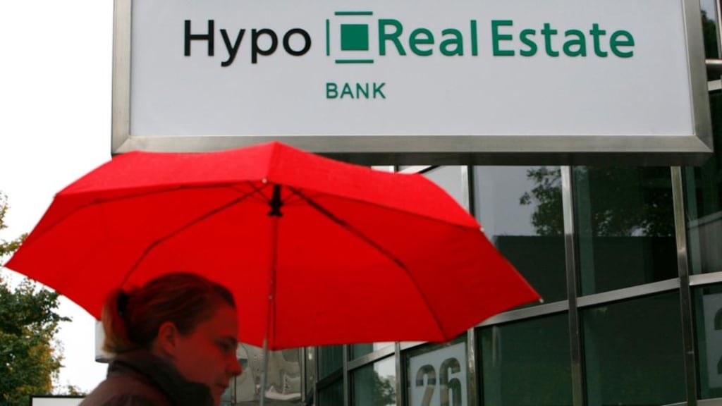 A Munich court has ruled that property lender Hypo Real Estate (HRE) falsified accounts and misled investors about its exposure to the financial crisis