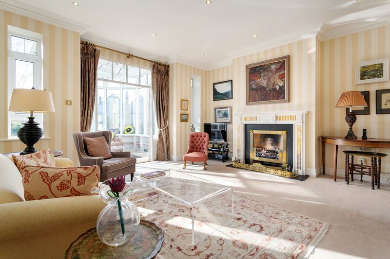 Drawing room