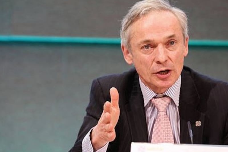 Education board CEO to retire before investigation is completed