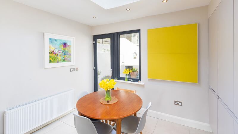 Dining space at top of kitchen