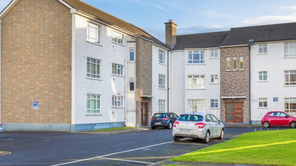 13 Oakley Court, Oakley Road, Ranelagh, Dublin 6.