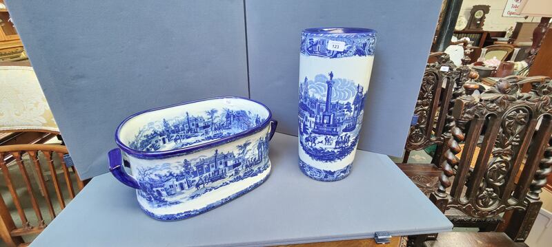 A blueware ceramic foot bath (€40) and an oriental blueware jar (€60-€120) at Usher's Auction