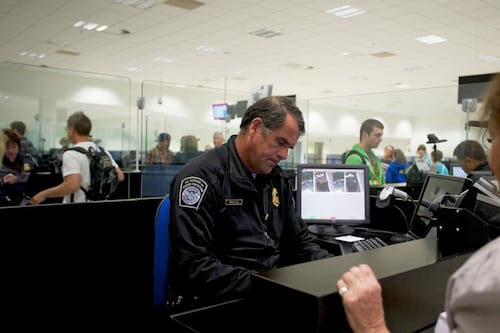 US plans to start checking tourists’ social media over last five years