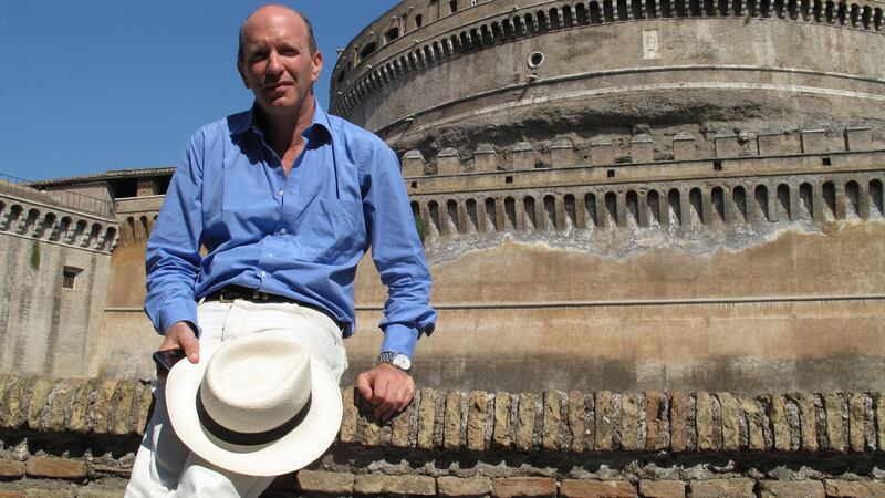 Simon Sebag Montefiore. grianghraf: bbc