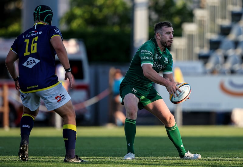 JJ Hanrahan in action for Connacht against Zebre Parma. Photograph: Roberto Bregani/Inpho